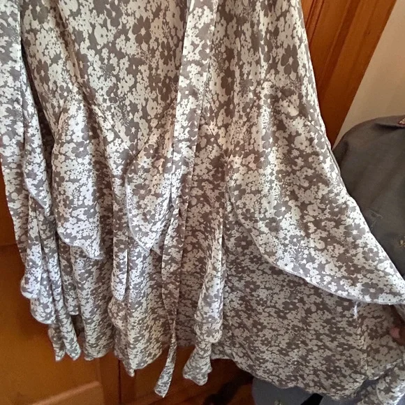 MSK Gray Floral Maxi Dress - Picture 4 of 6